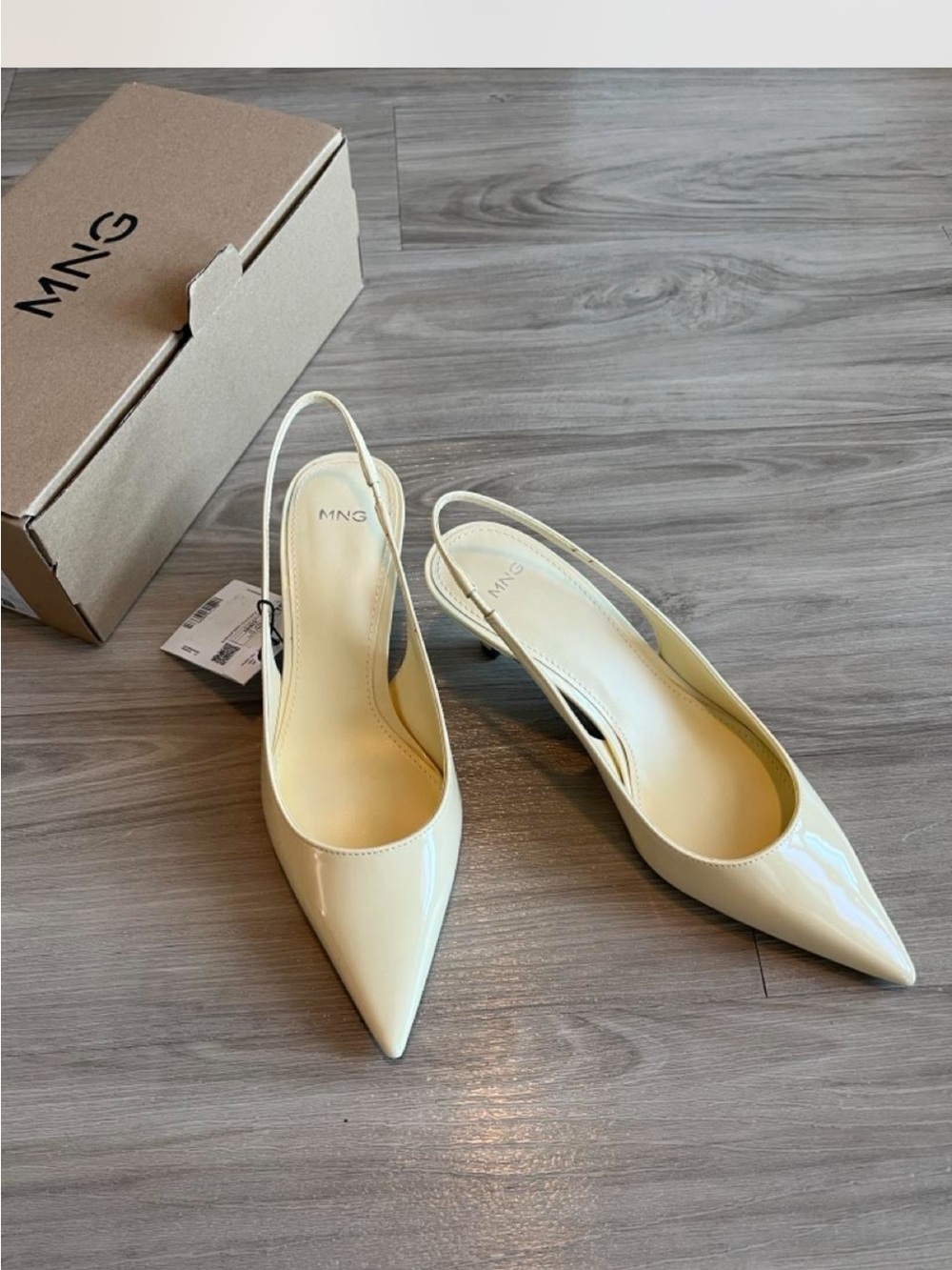 Mango Patent Slingback Pointed-Toe Pumps in Yellow